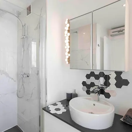 Apartamento Bliss - 12mn à Pied Du Palais, 5mn Plages, Clim, Terrasse *